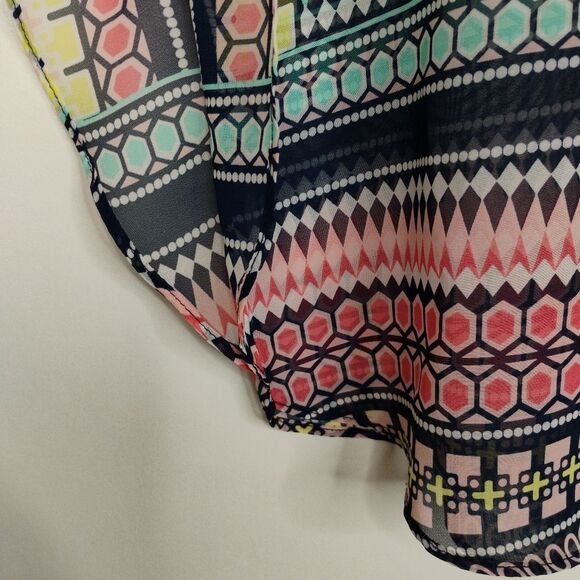AGB Sheer Blouse Top Meduim Geometric Design Vneck Pink Yellow Green Blue White - Picture 13 of 16